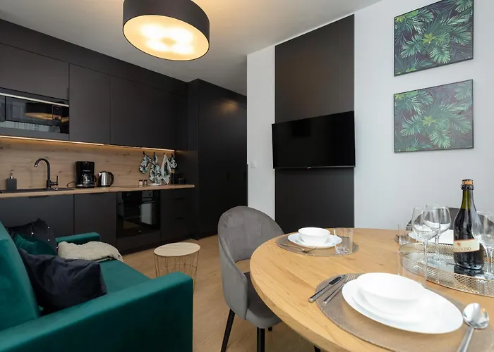 Baltic Marynarska By Renters *